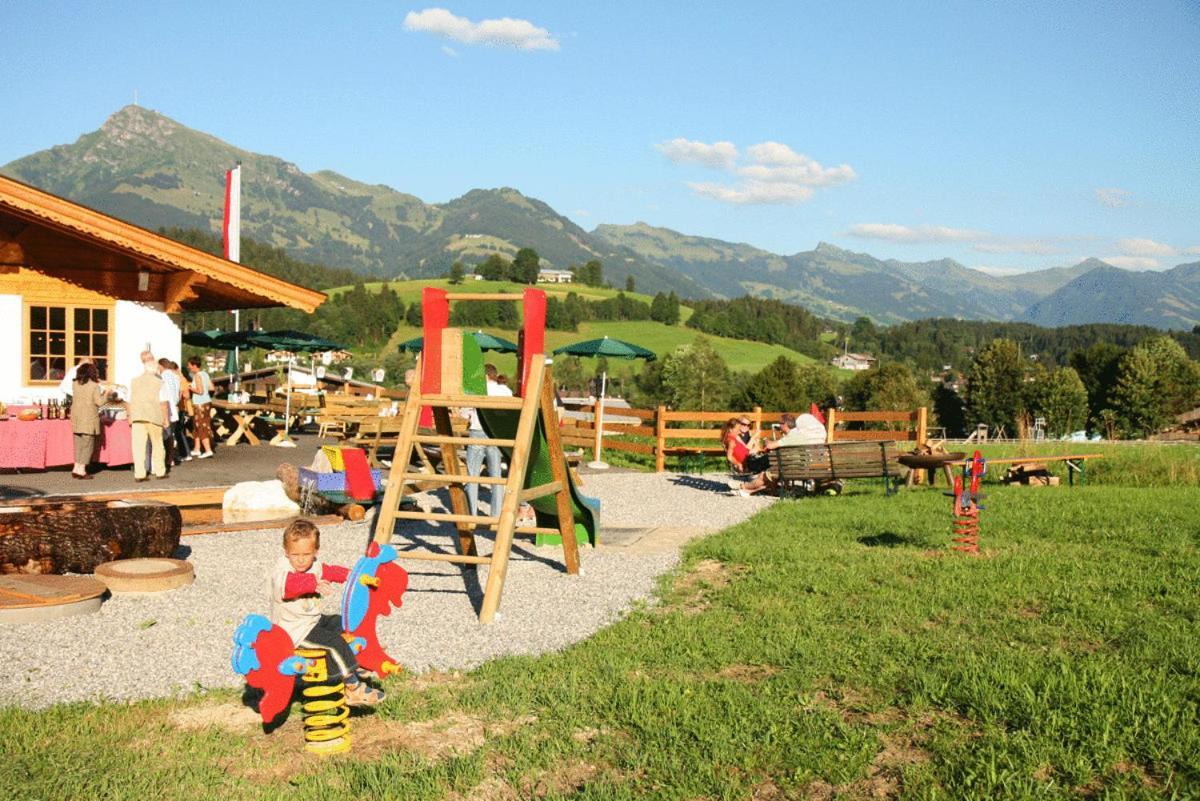Hotel Hubertus Mit Erlebnislandgasthof Reitherwirt 基茨比厄尔 外观 照片