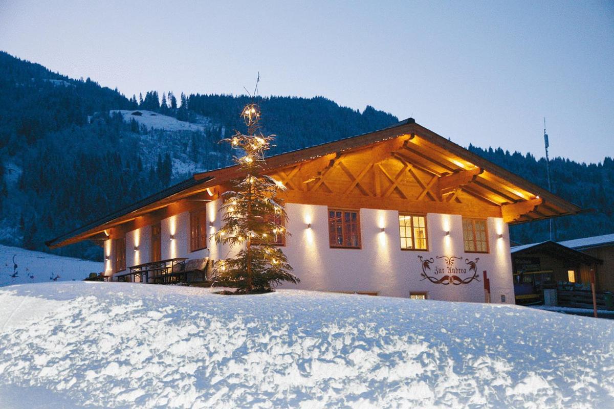 Hotel Hubertus Mit Erlebnislandgasthof Reitherwirt 基茨比厄尔 外观 照片