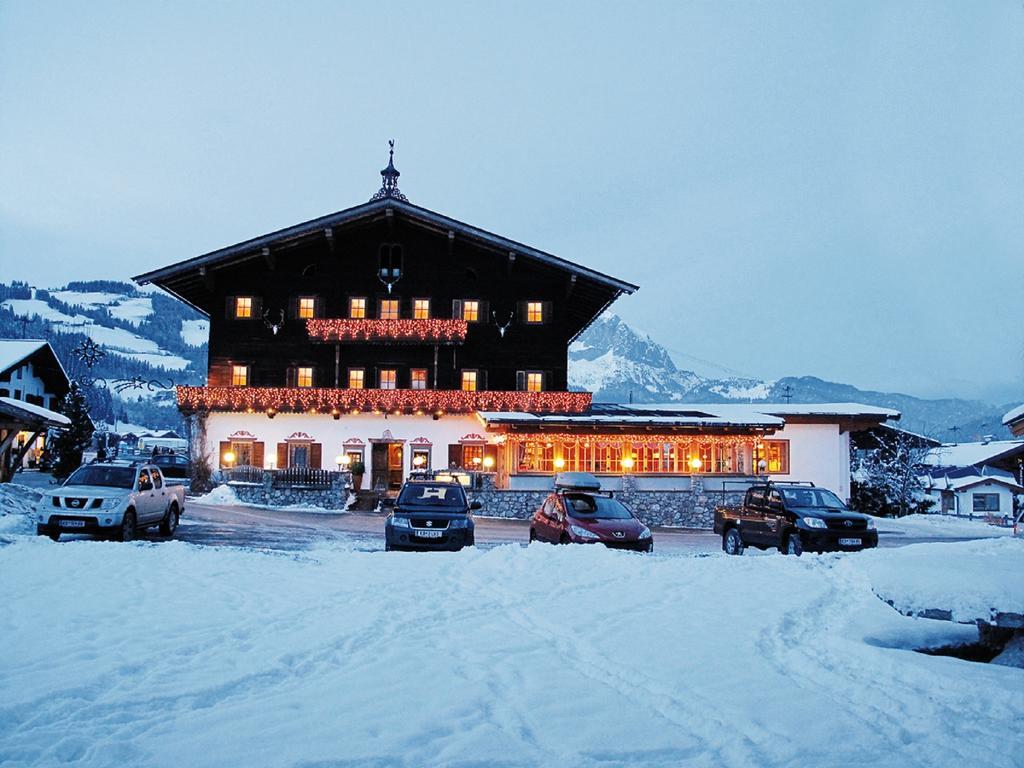Hotel Hubertus Mit Erlebnislandgasthof Reitherwirt 基茨比厄尔 外观 照片