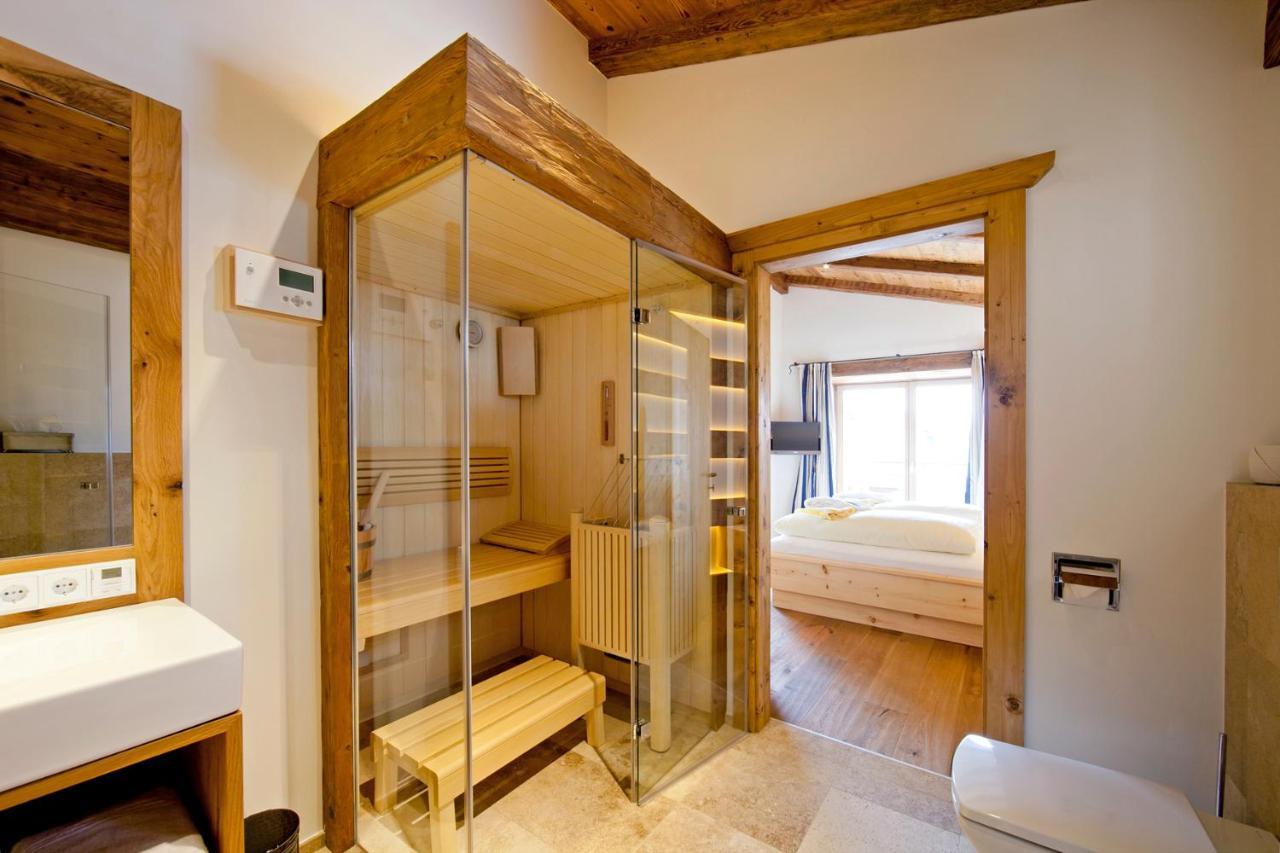 Hotel Hubertus Mit Erlebnislandgasthof Reitherwirt 基茨比厄尔 外观 照片