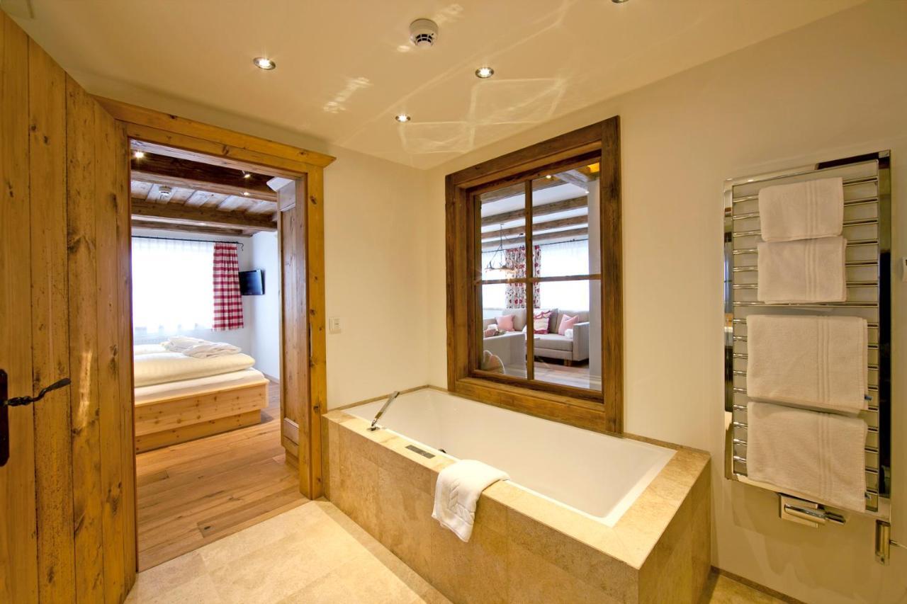Hotel Hubertus Mit Erlebnislandgasthof Reitherwirt 基茨比厄尔 外观 照片