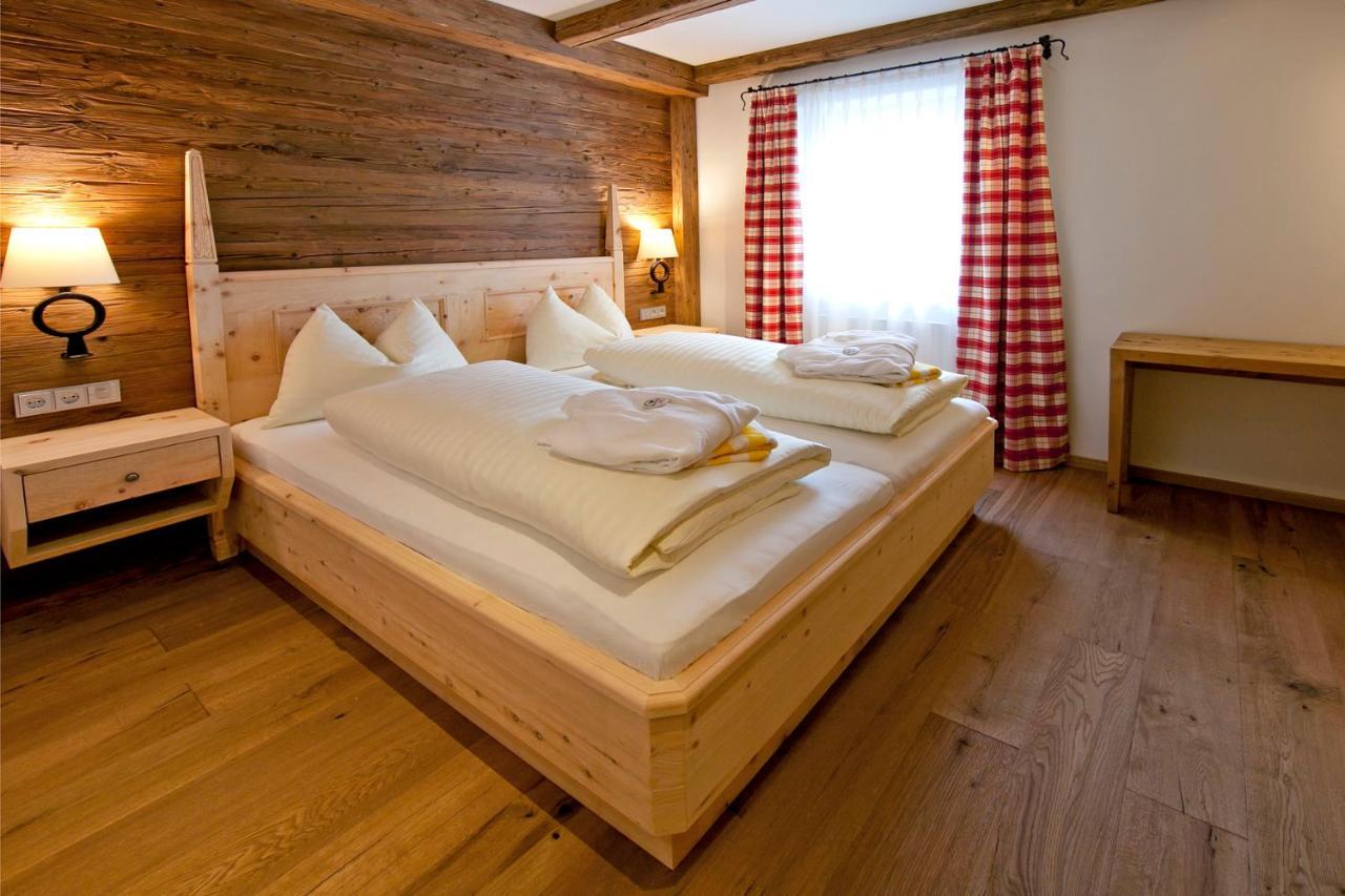 Hotel Hubertus Mit Erlebnislandgasthof Reitherwirt 基茨比厄尔 外观 照片