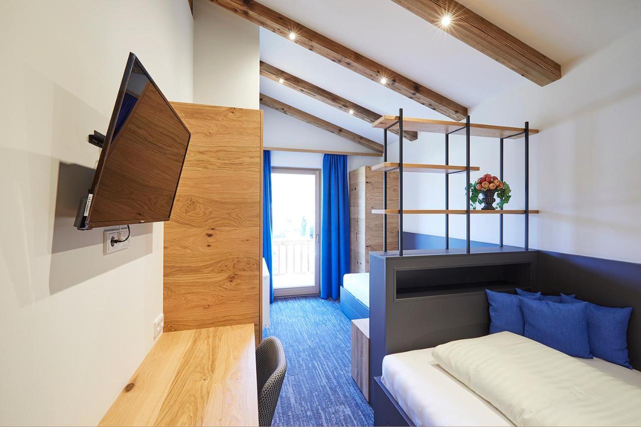 Hotel Hubertus Mit Erlebnislandgasthof Reitherwirt 基茨比厄尔 外观 照片